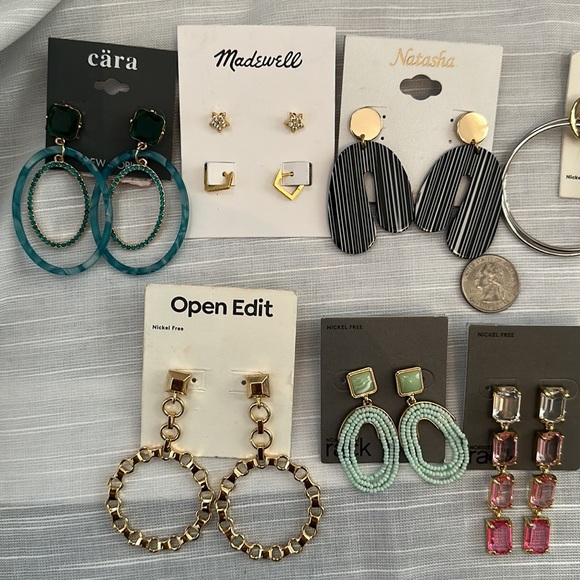 Huge mix women’s earrings - Picture 3 of 4